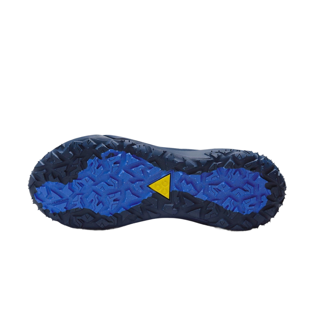 Mountain Fly 2 Low